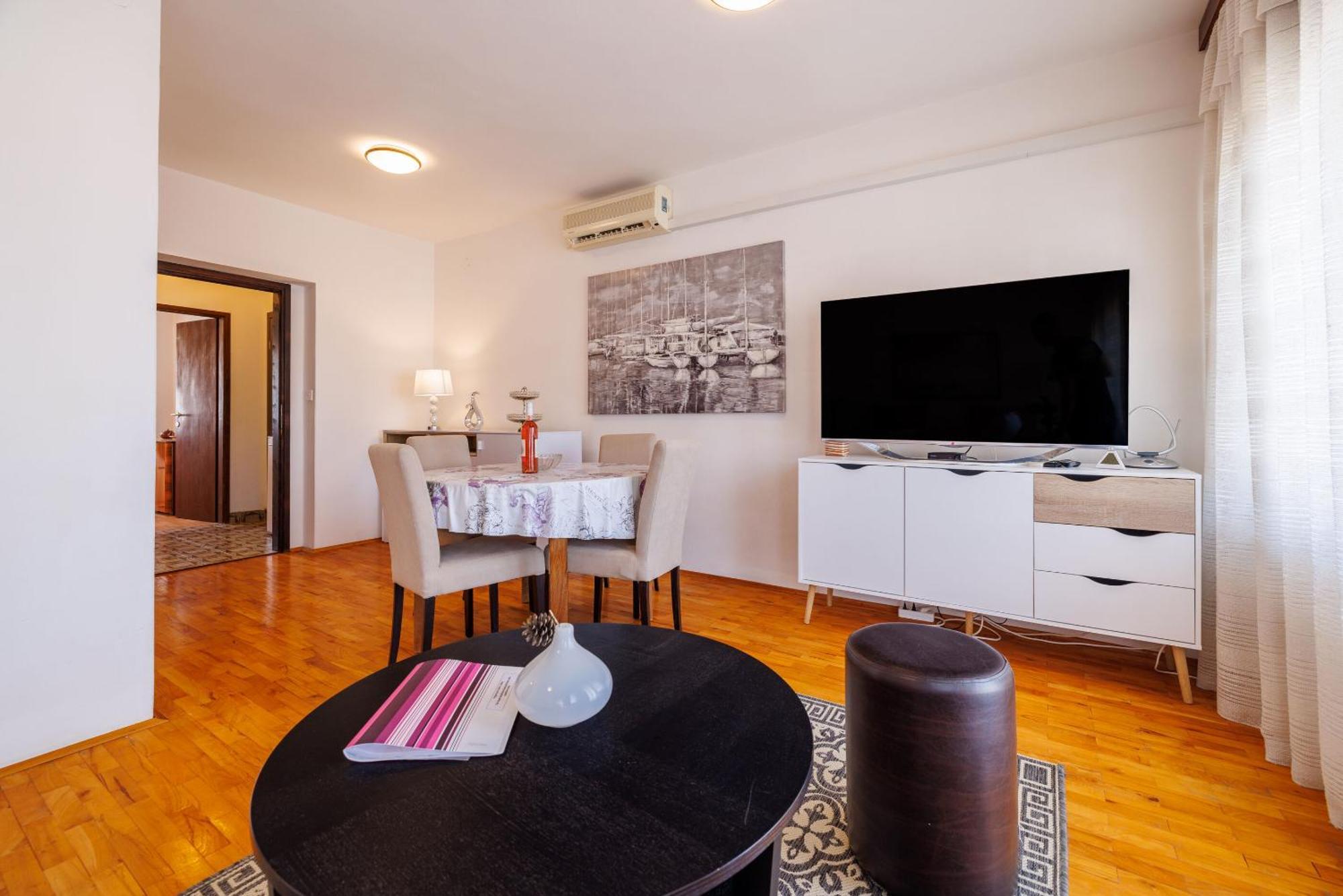 Apartments Zec 塞尔瑟 外观 照片